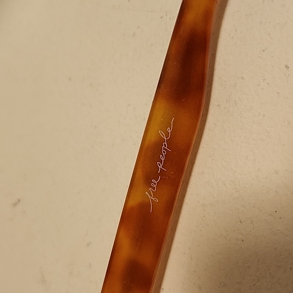 Free people sunglasses - Picture 5 of 5